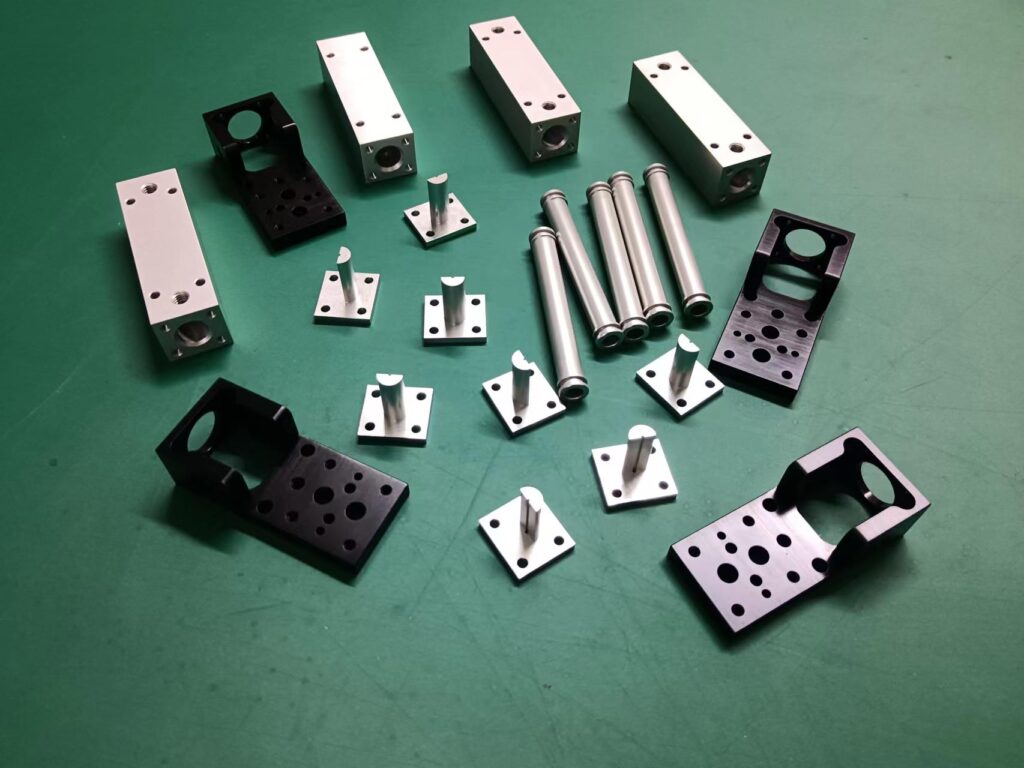 Custom Machined Parts - Manual Machining Service